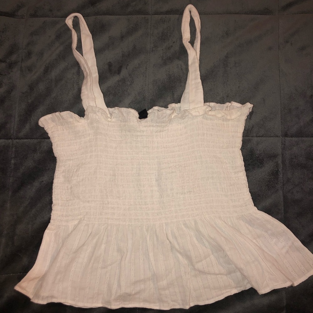 White cropped flowy tank